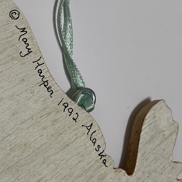 Alaska Moose wood ornament Mary Harper #2 - Picture 7 of 15